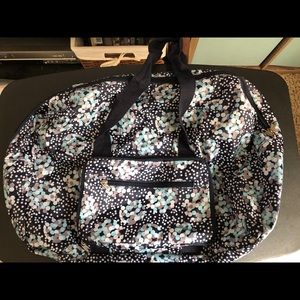 Collapsible weekend bag xl never used